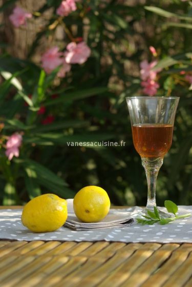 recette de vin de citron de Menton