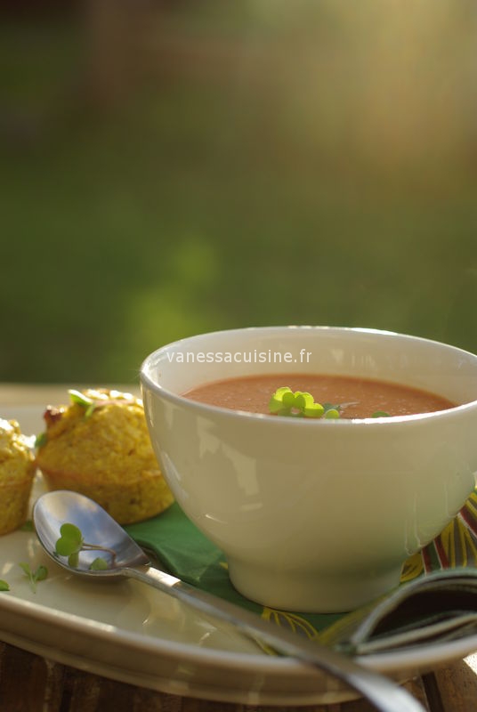 recette de soupe à la tomate et au lait de coco