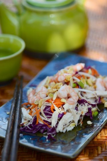 recette de salade vietnamienne de poulet crevettes