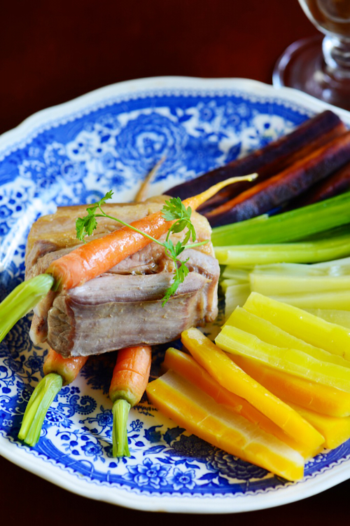 recette de poitrine de cochon, carottes multicolores