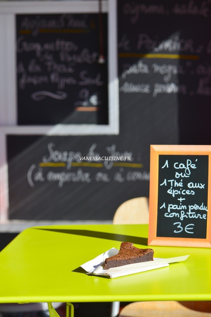 Gâteau au chocolat sans gluten du Poivrier nomade, food truck, Fréjus - Vanessa Romano photographe et styliste culinaire (1)