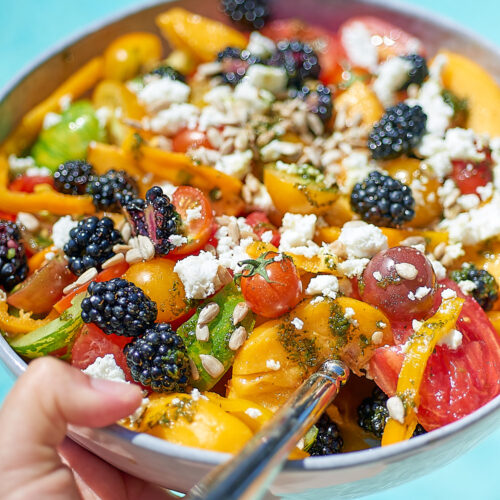 recette de Salade de fruits d'été et tomates au pistou