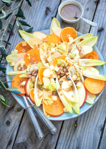 Salade d’endives au kaki et à la mandarine